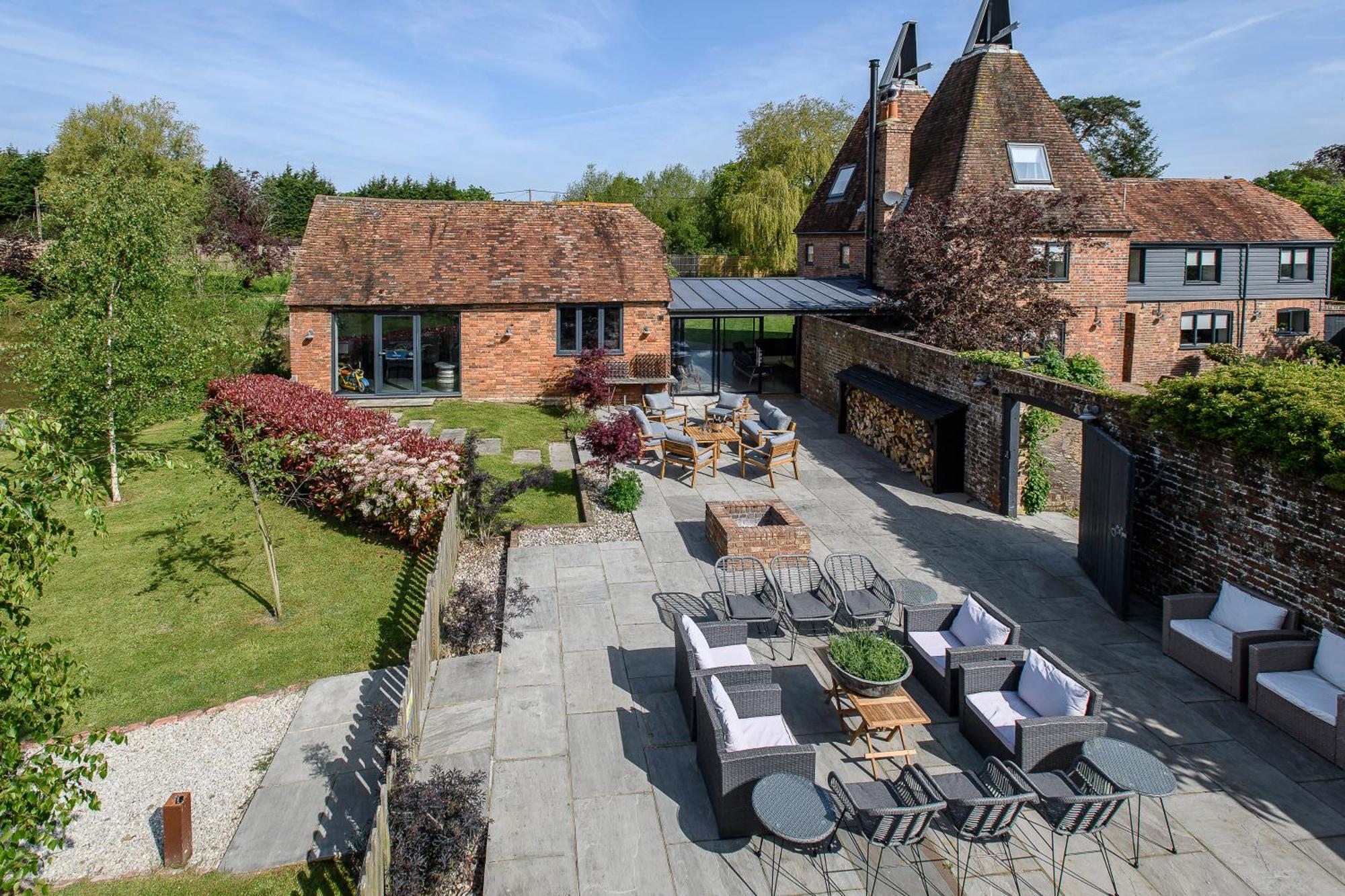 Vineyard Oast Sleeps 25 Villa Wavehorne Luaran gambar